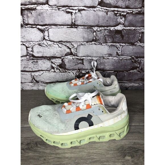 On Cloud Wide Lime Green Gray White LaceUp Gym Running Shoes Women Sz 39EU/8M US - Picture 14 of 16